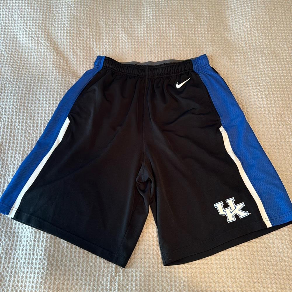 Kentucky Nike Dri-Fit Men's Basketball Shorts - Large